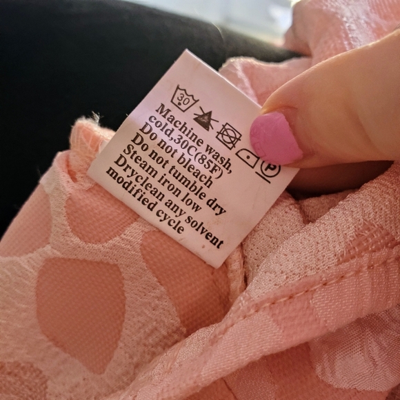 TCEC Light Pink Floral Textured Women's Bubble Sleeve Blouse Size Small NWOT - Picture 4 of 13